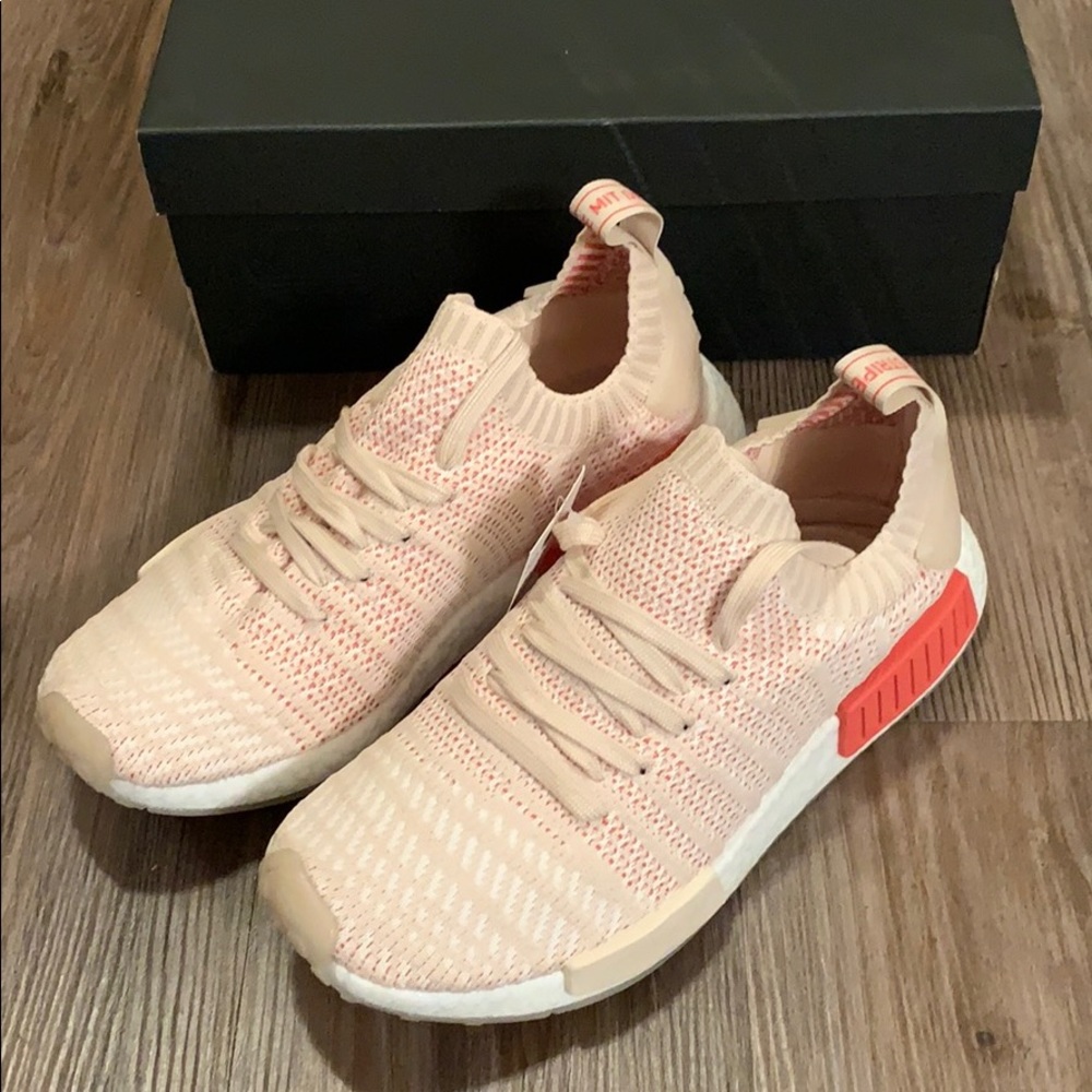 ADIDAS NMD R1